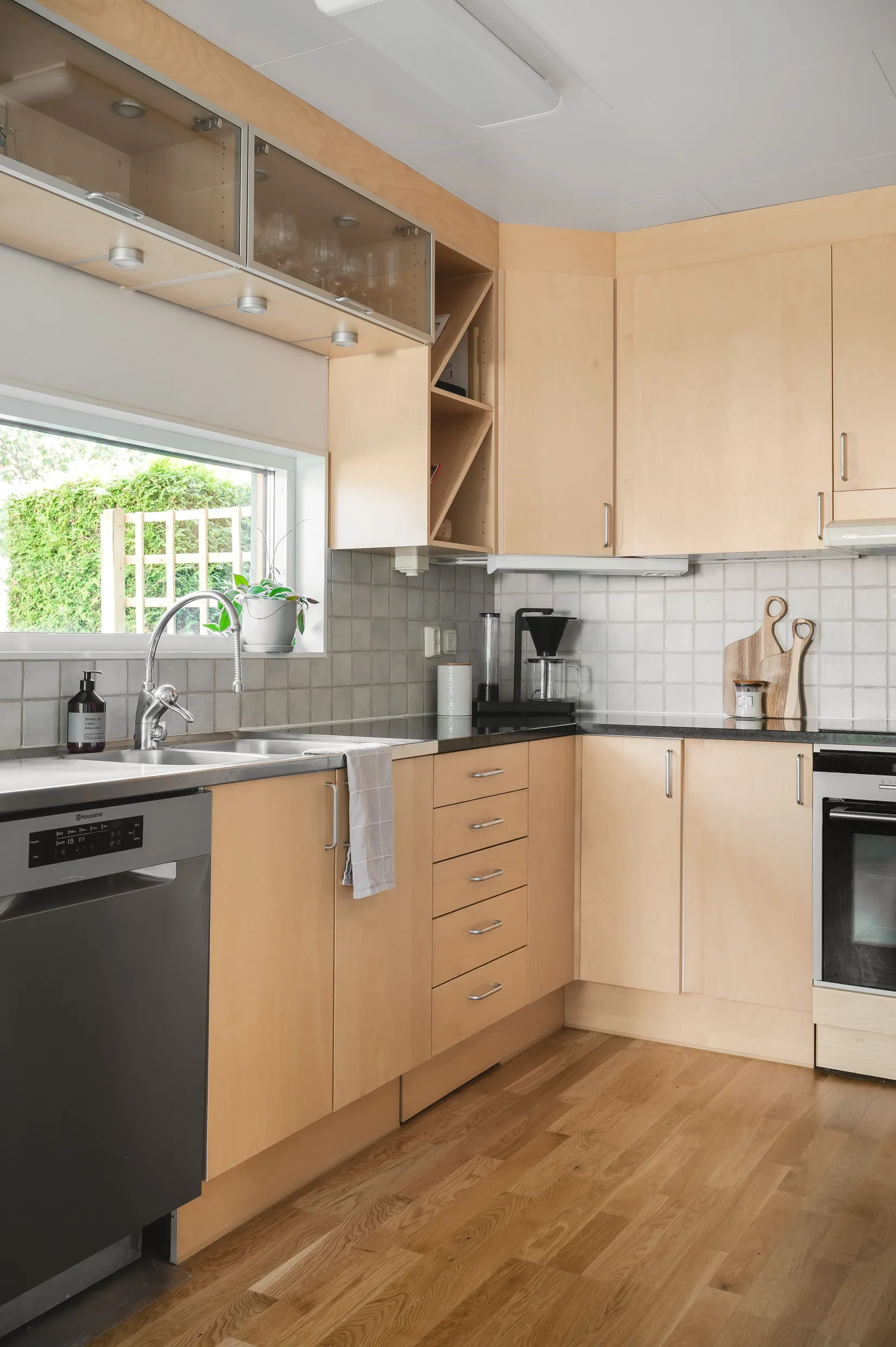 Radhus, Råtorps allé 34, Södra Råtorp, Karlstad