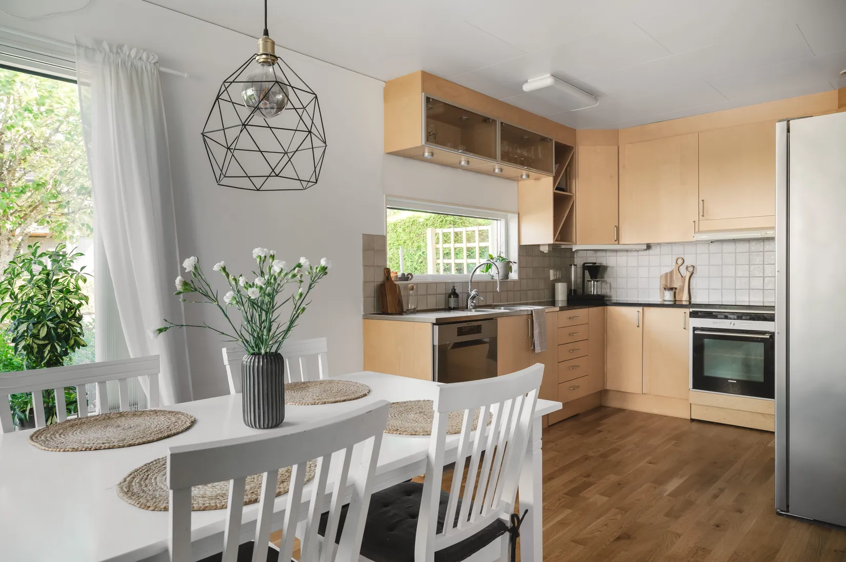 Radhus, Råtorps allé 34, Södra Råtorp, Karlstad