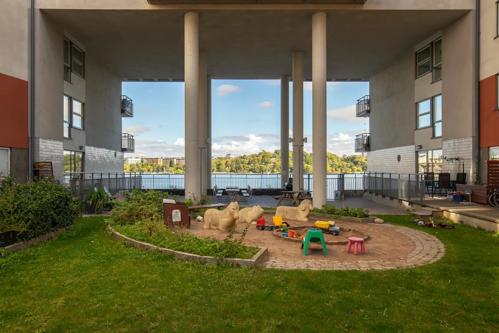 Bostadsrätt, Vingårdsgatan 5, Liljeholmskajen, Stockholm
