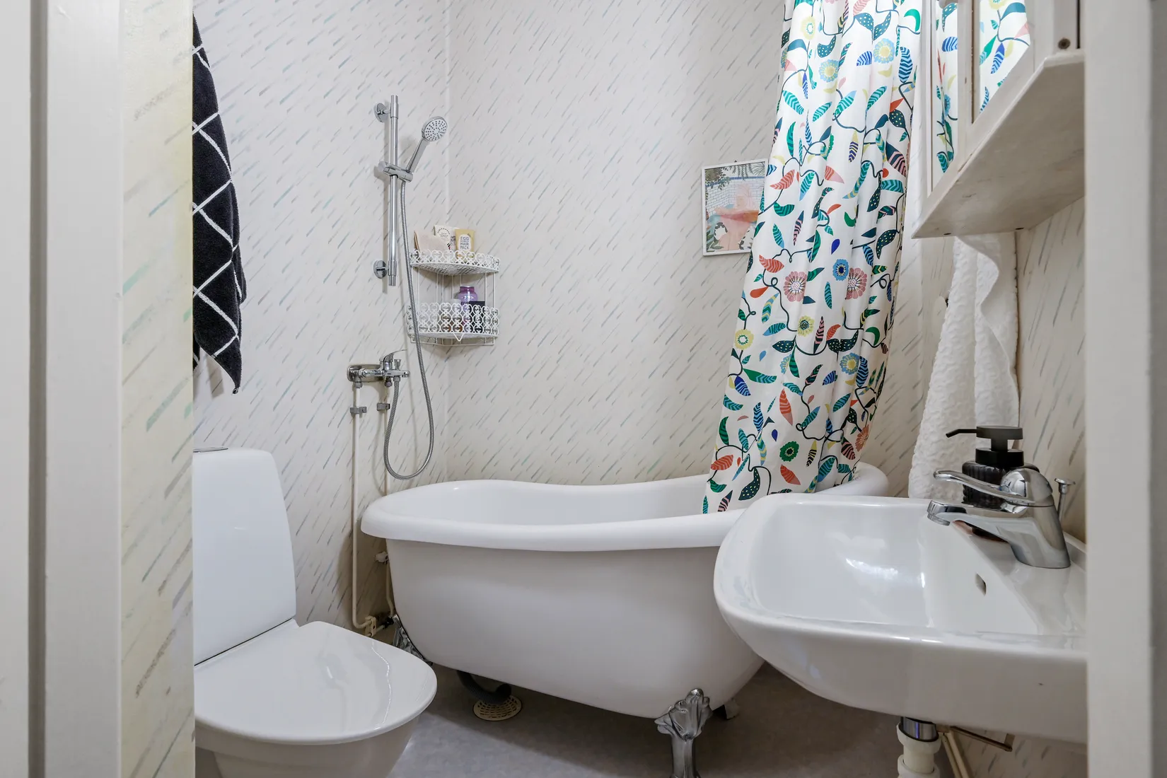 Bostadsrätt, Vallvägen 2A, Centrala Väsby, Upplands Väsby