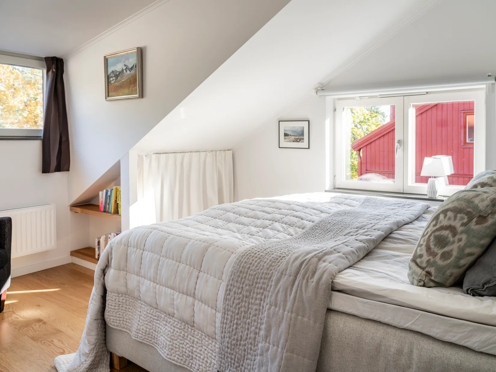 Radhus, Rådans gårdsväg 64, Silverdal, Sollentuna