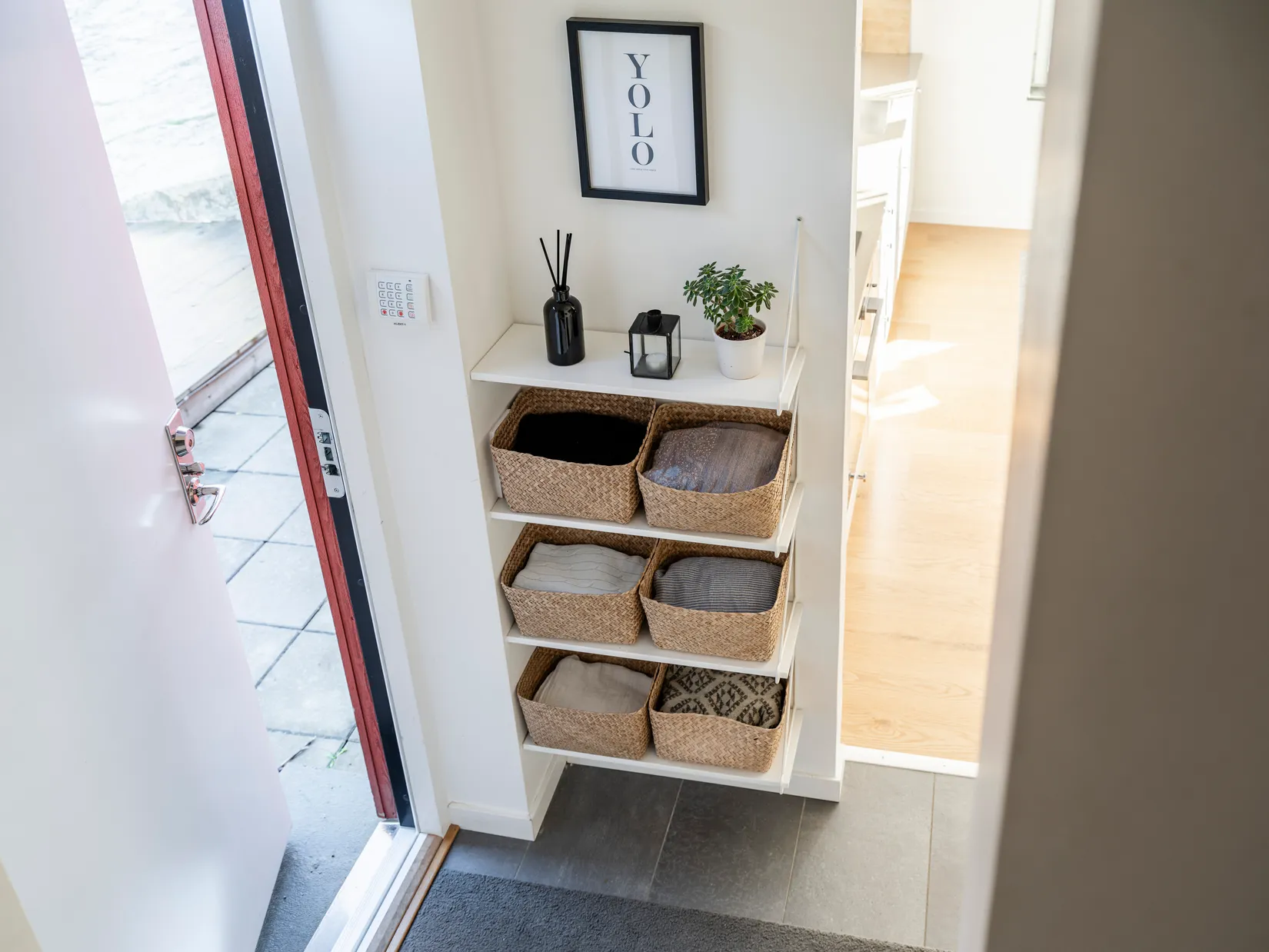 Radhus, Rådans gårdsväg 64, Silverdal, Sollentuna