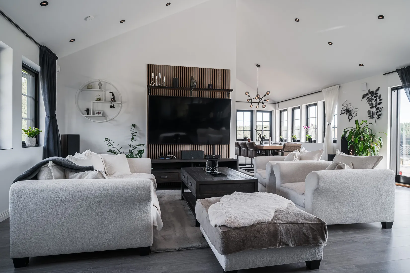 Villa, Torpas väg 3, Hyssna, Mark
