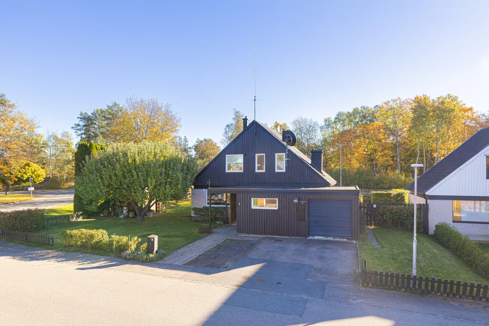 Villa, Närtunagränd 1, Brunnby Vik, Upplands Väsby