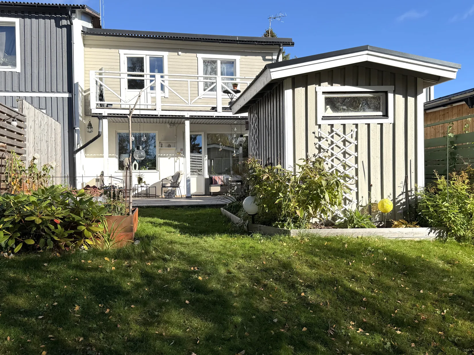 Radhus, Solhöjden 2, Bondsjöhöjden, Härnösand
