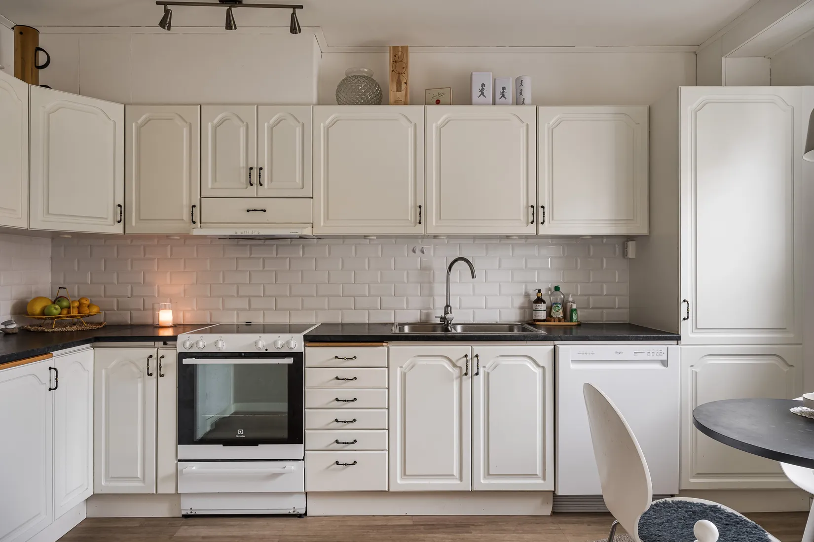 Radhus, Solhöjden 2, Bondsjöhöjden, Härnösand