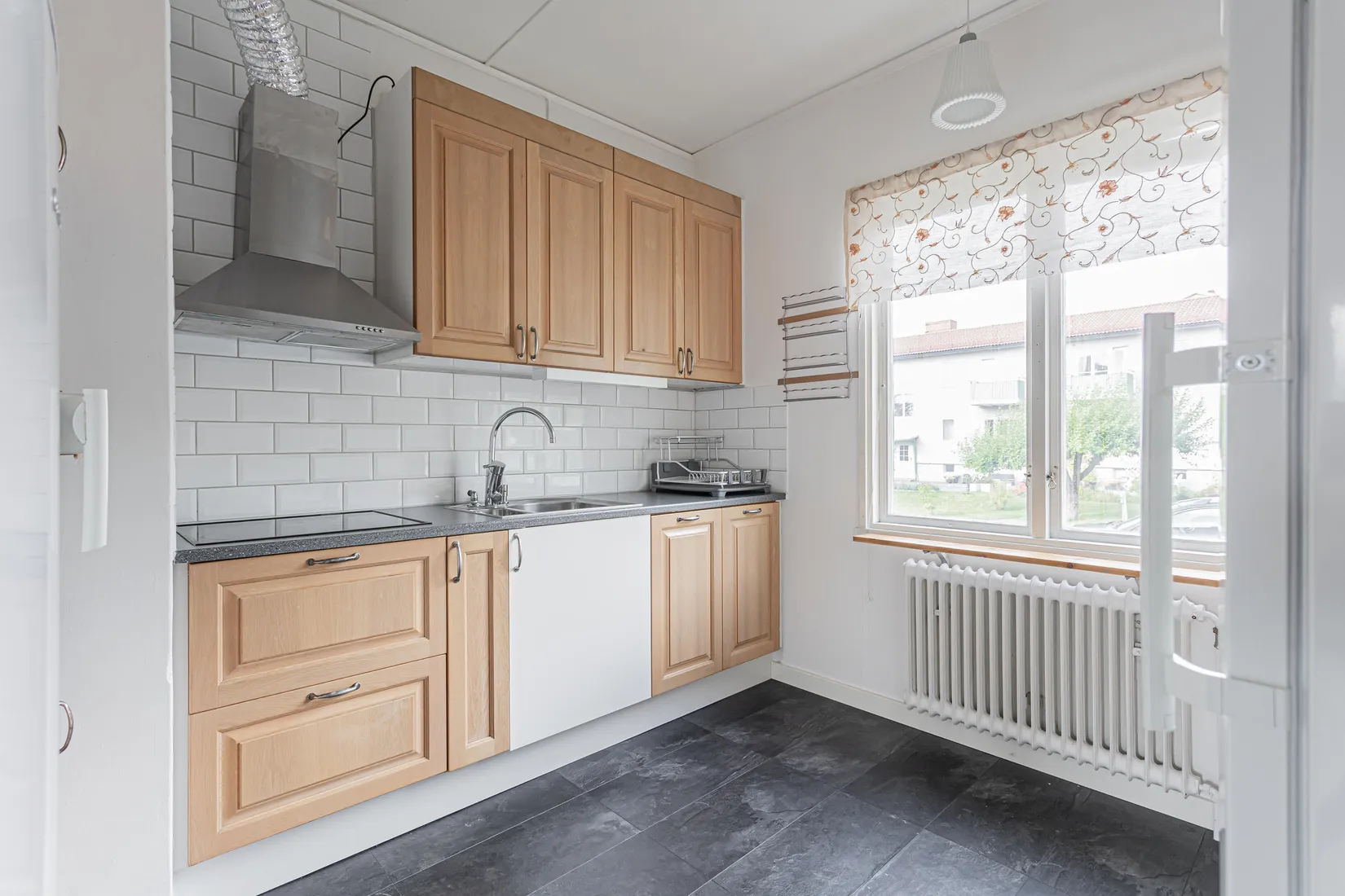 Bostadsrätt, Bergslagsvägen 105A, Kolsva, Köping