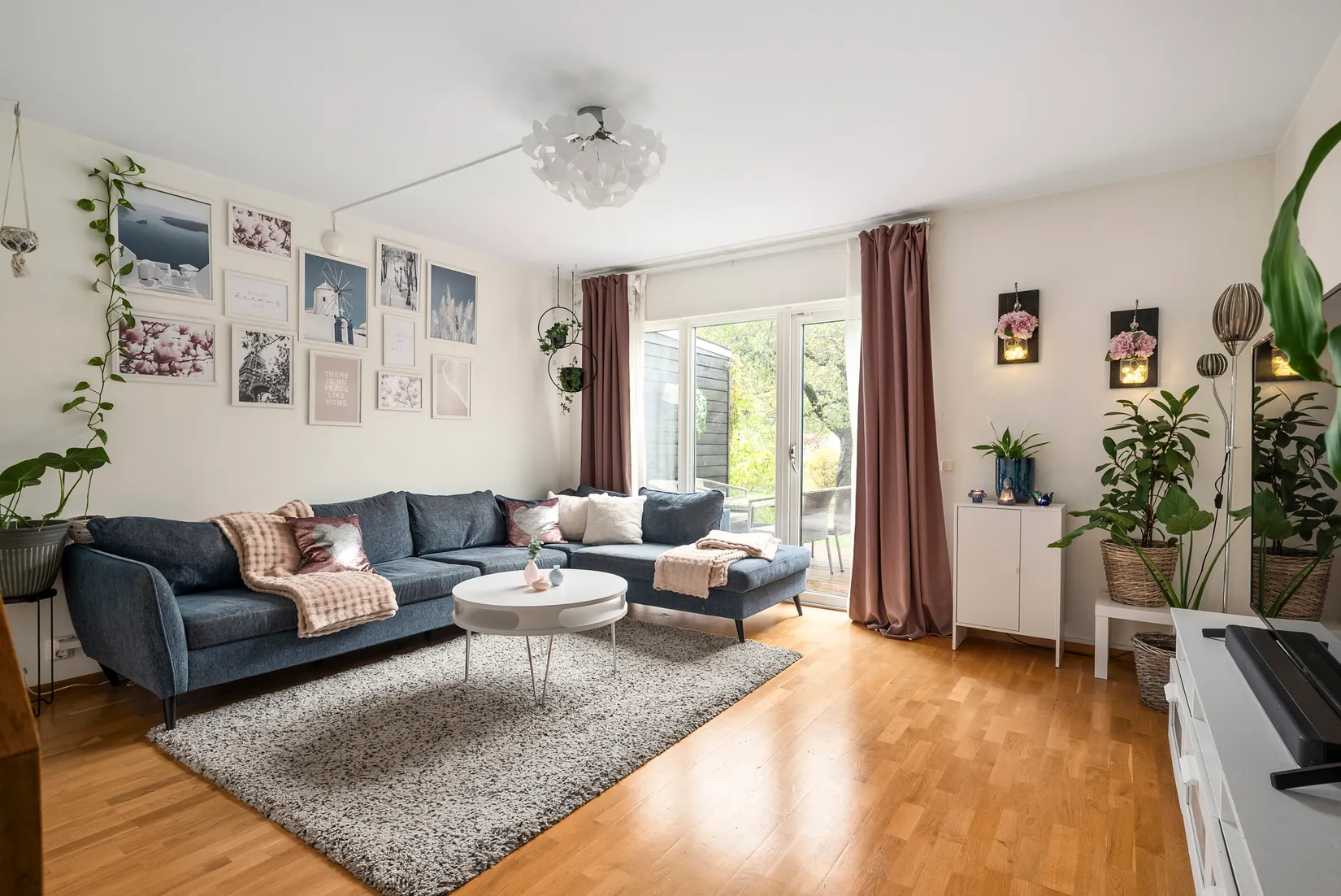 Radhus, Prostgränd 20, Barkarby, Järfälla
