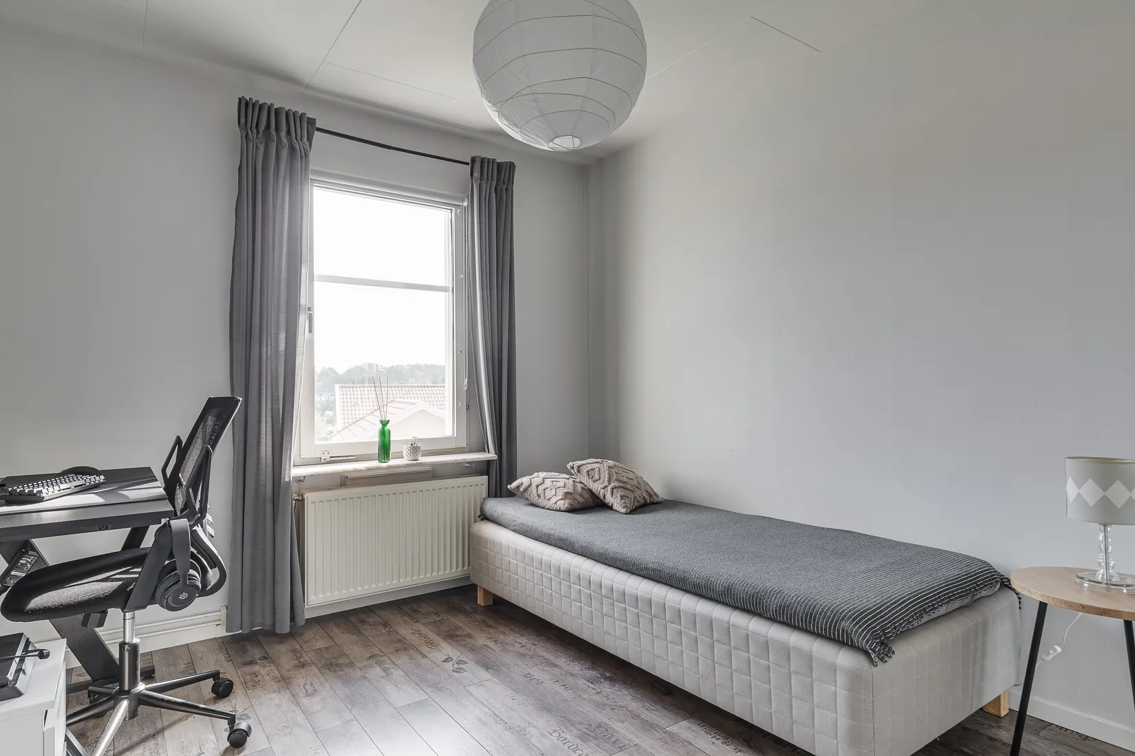 Radhus, Karlsborgsvägen 17, Sundveda, Sigtuna