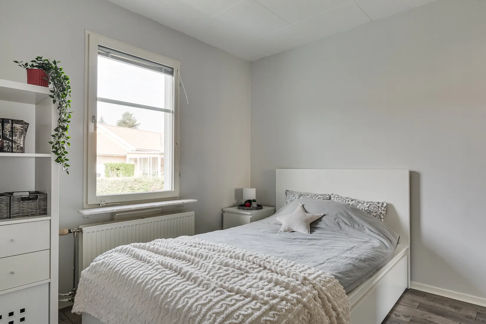 Radhus, Karlsborgsvägen 17, Sundveda, Sigtuna