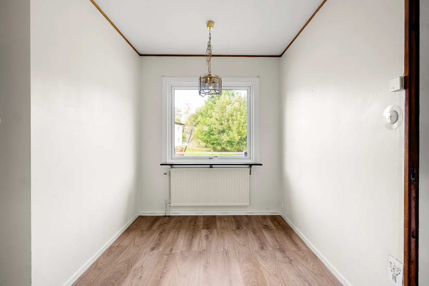 Villa, Storängsstigen 10, Kynäs/Hörningsnäs - nära sjön Trehörningen, Huddinge