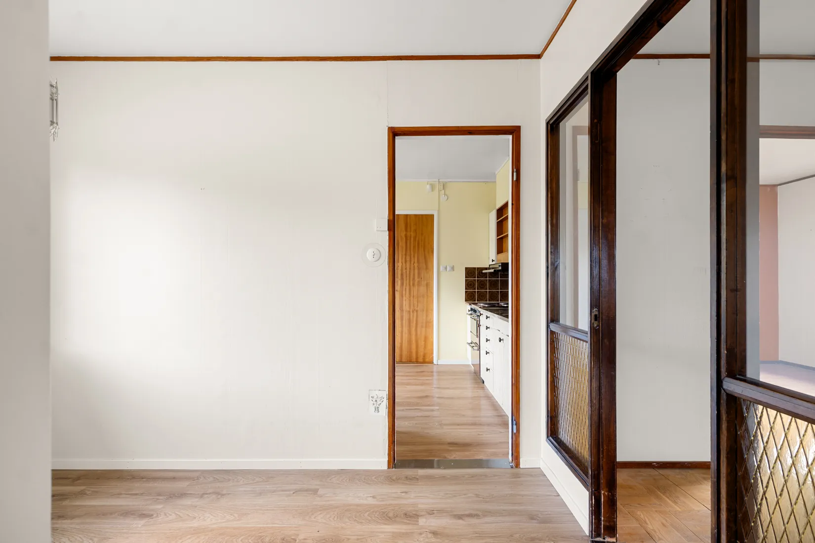 Villa, Storängsstigen 10, Kynäs/Hörningsnäs - nära sjön Trehörningen, Huddinge