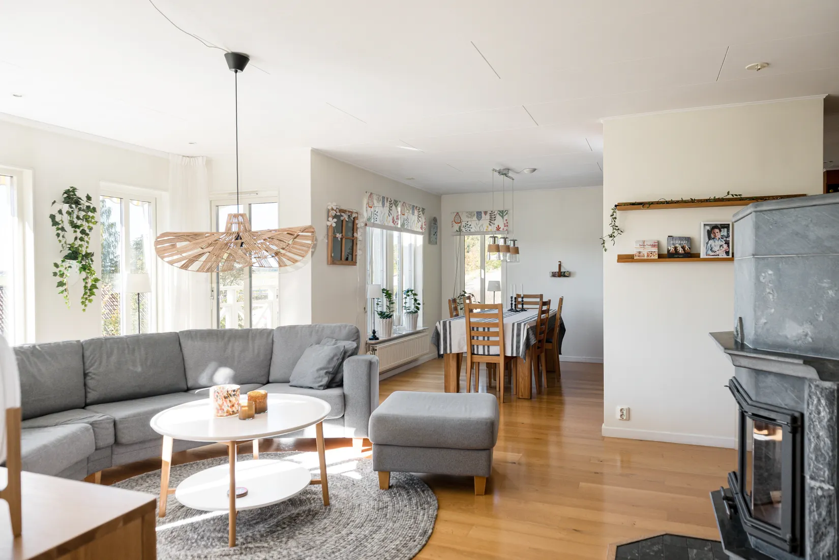 Villa, Grans gårds väg 18, Yttergran, Håbo