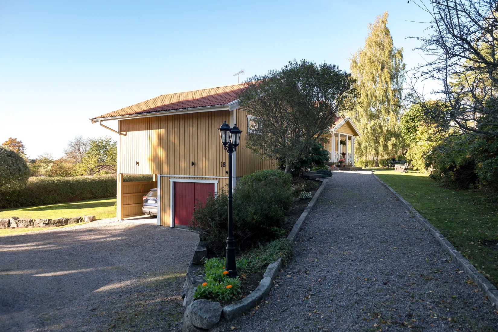 Villa, Grans gårds väg 18, Yttergran, Håbo