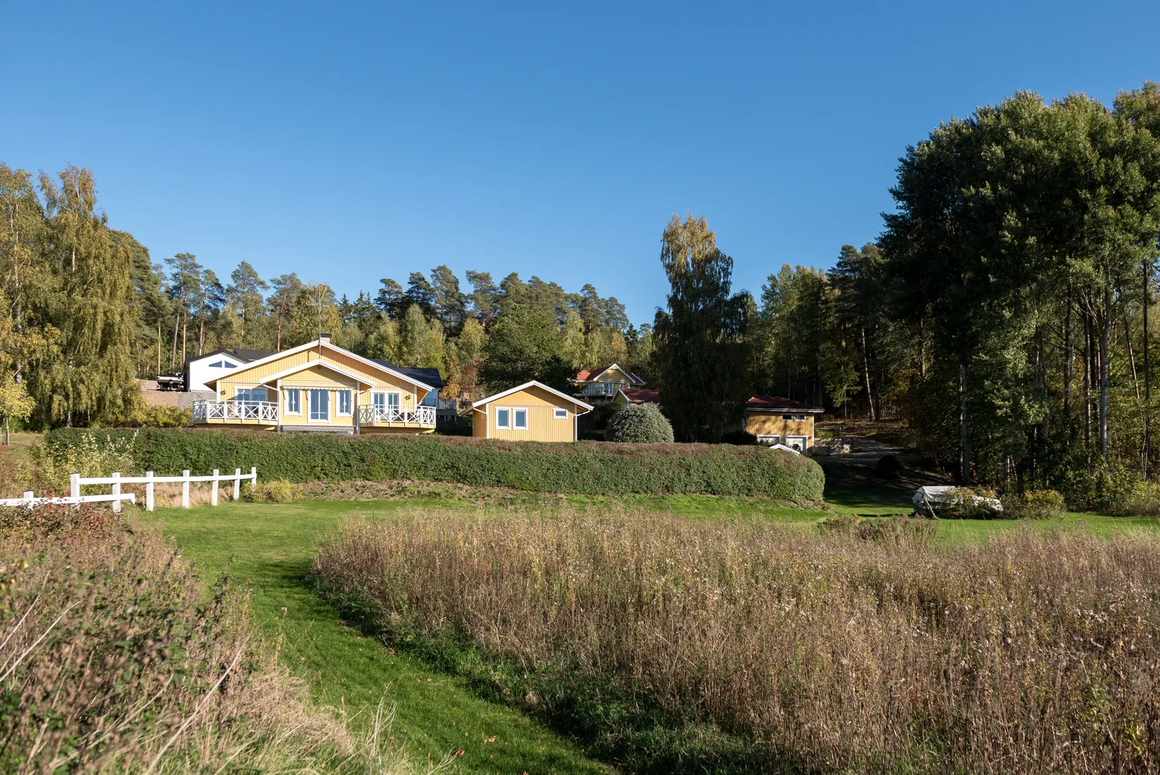 Villa, Grans gårds väg 18, Yttergran, Håbo