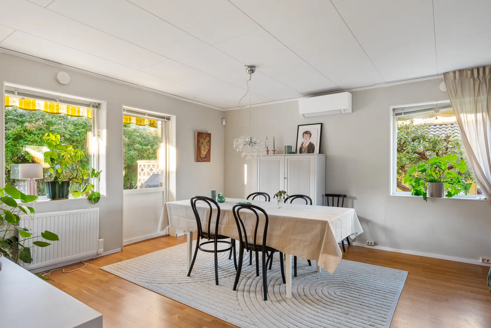 Villa, Skylvägen 35, Visinge, Täby