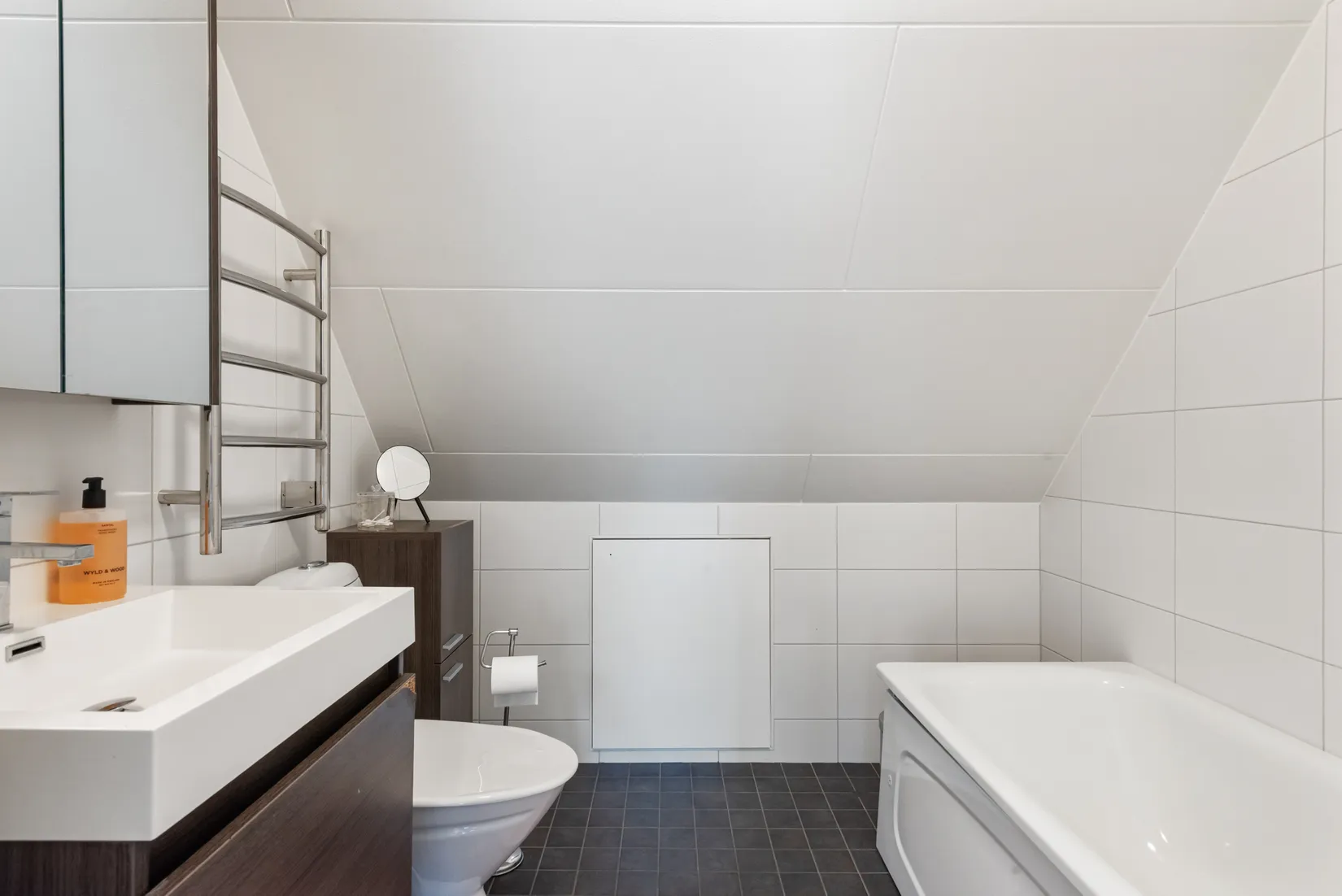 Villa, Skylvägen 35, Visinge, Täby