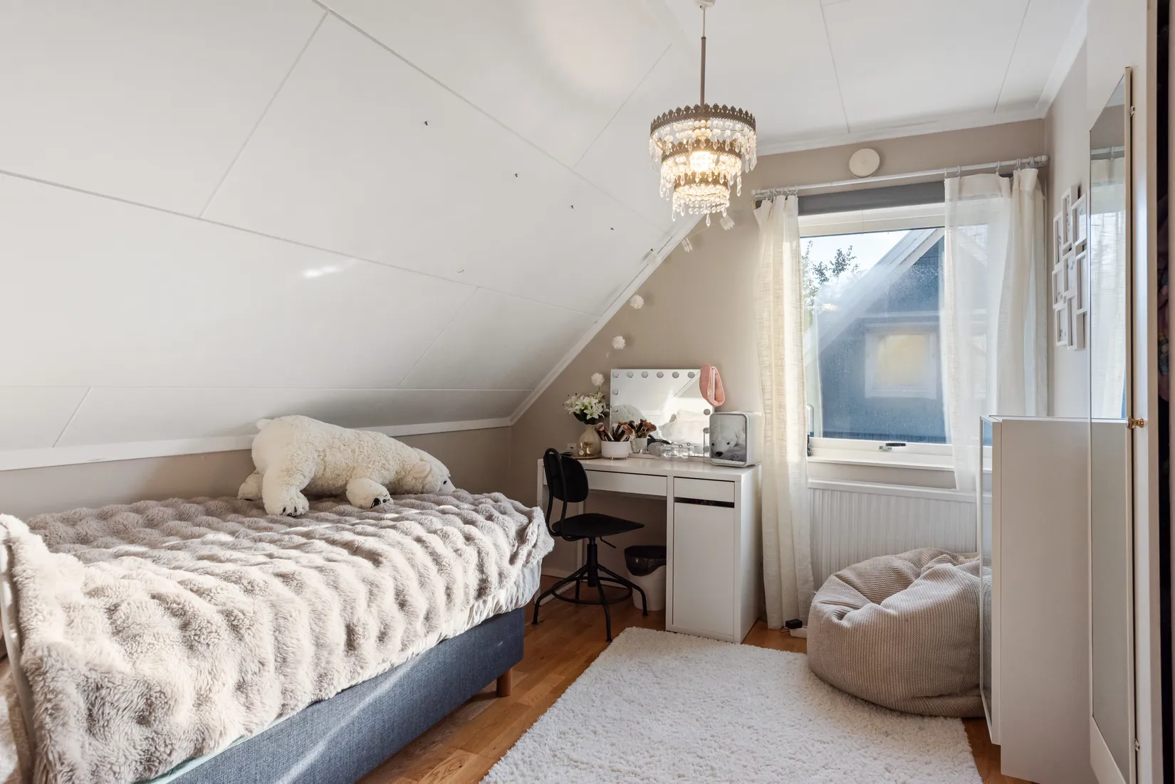 Villa, Skylvägen 35, Visinge, Täby