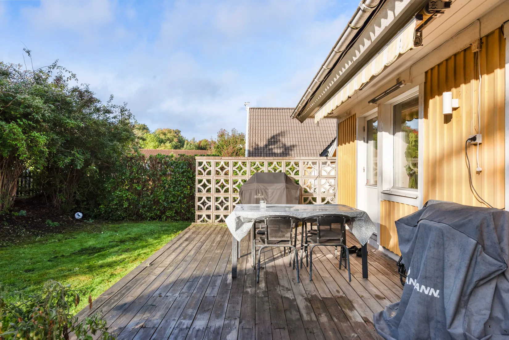 Villa, Skylvägen 35, Visinge, Täby