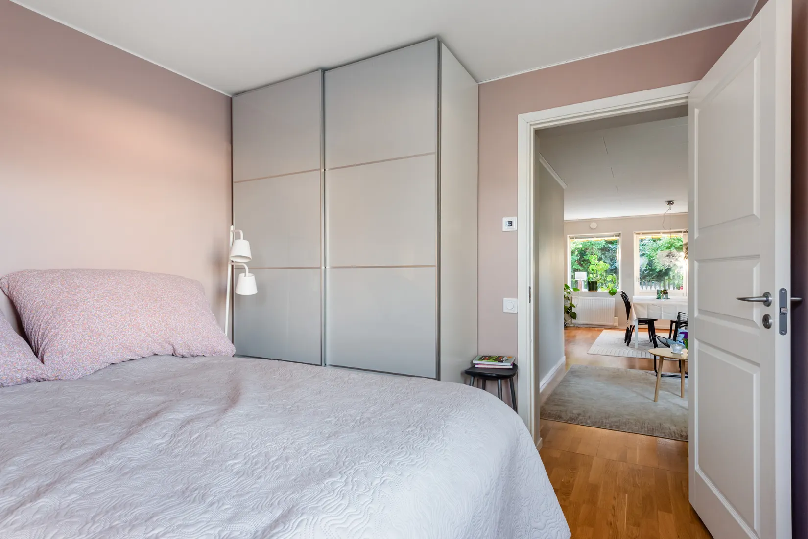 Villa, Skylvägen 35, Visinge, Täby