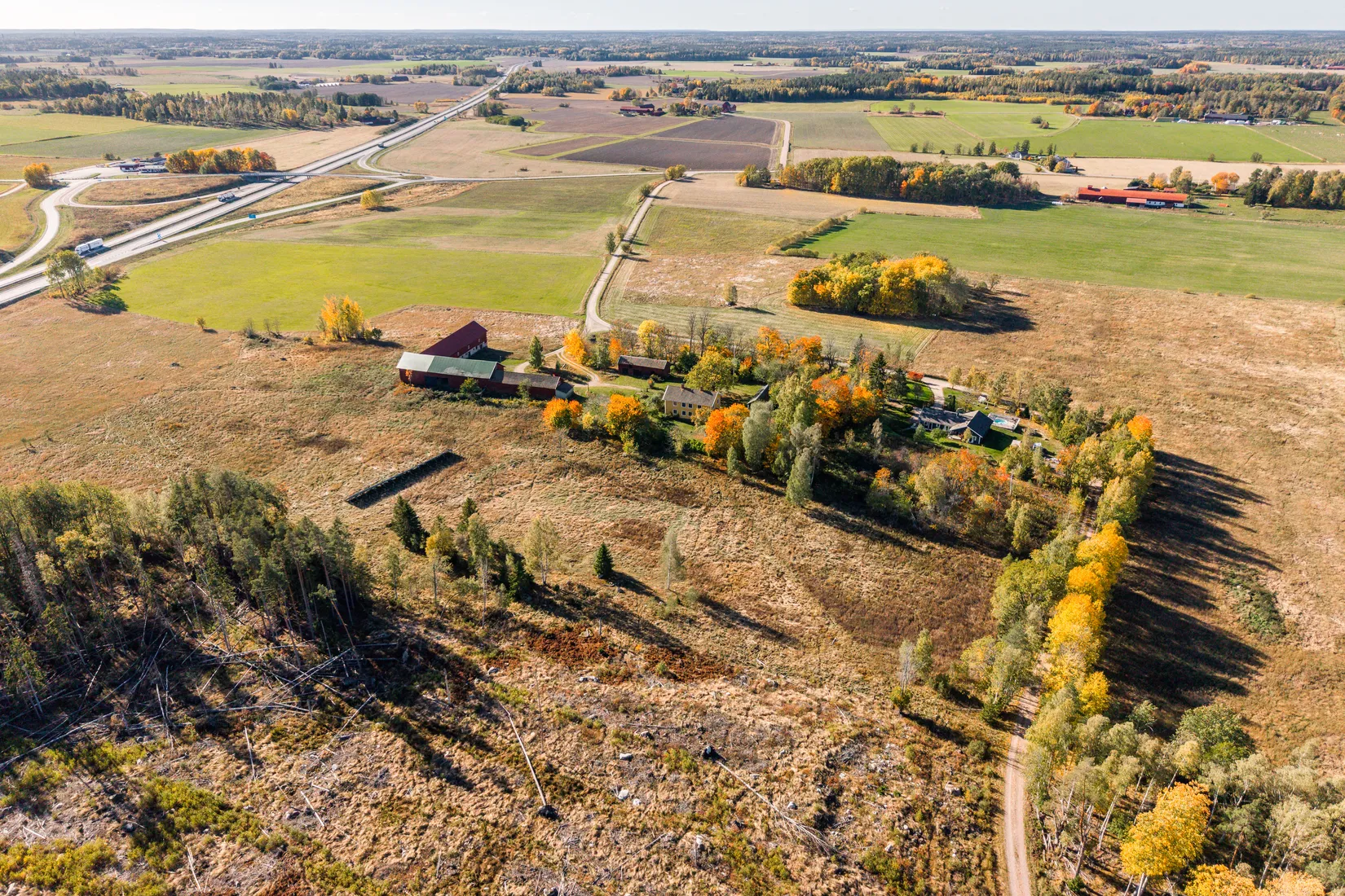 Gård/Skog, Del av Munktorps-Åsby 1:2, Munktorp, Köping