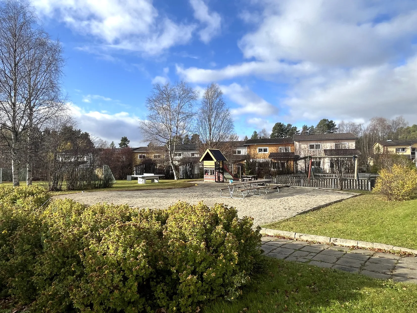 Radhus, Östersemsvägen 107, Lugnvik, Östersund