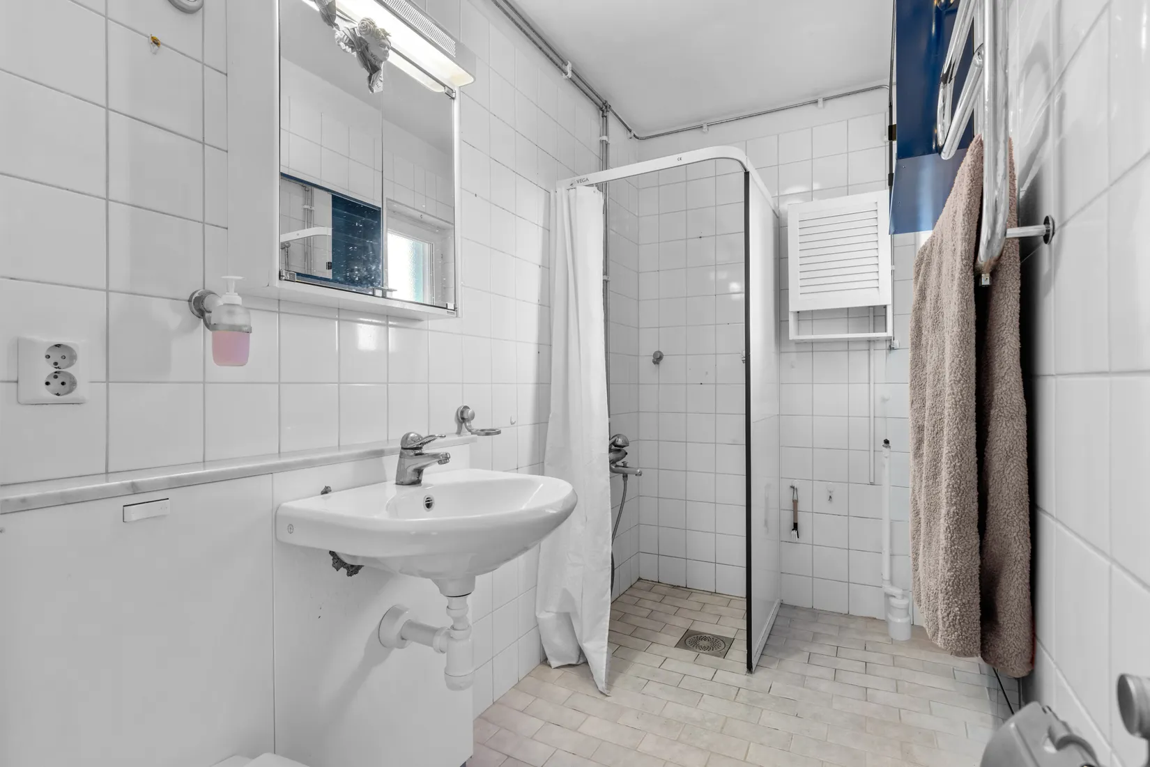 Bostadsrätt, Bollmoravägen 4, Centrala Tyresö, Tyresö