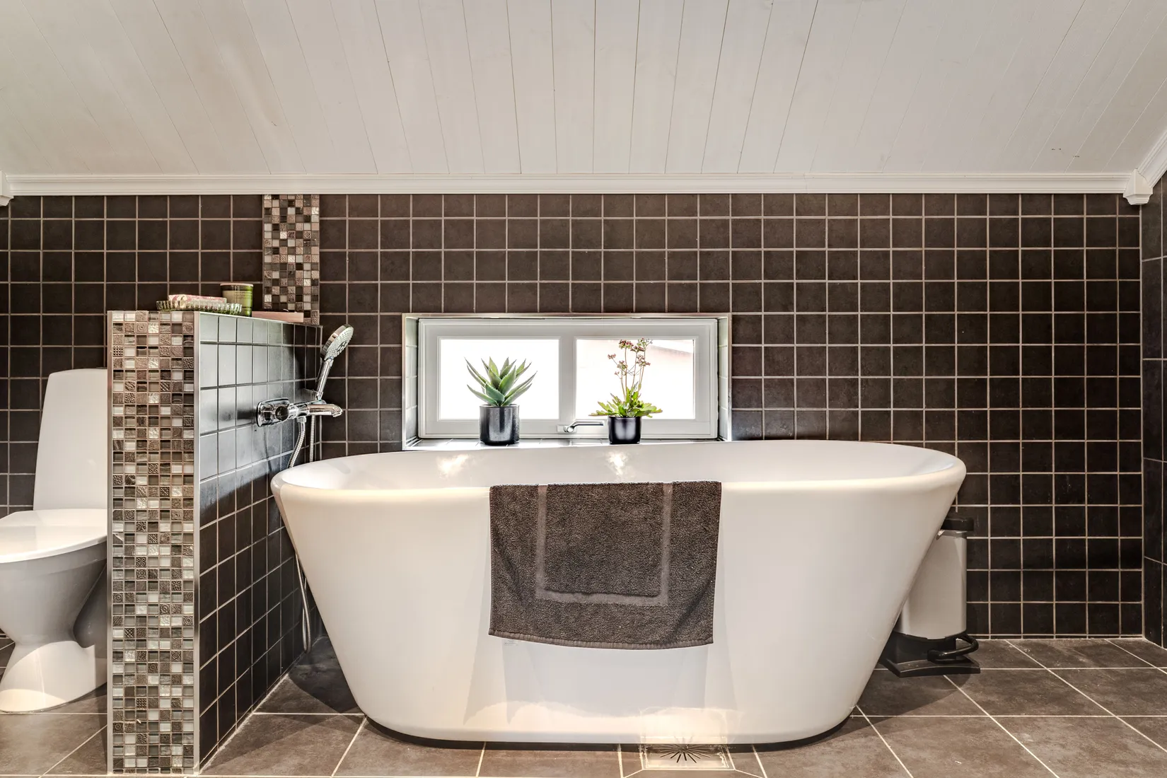 Villa, Simtuna Forsby 7, Fjärdhundra, Enköping