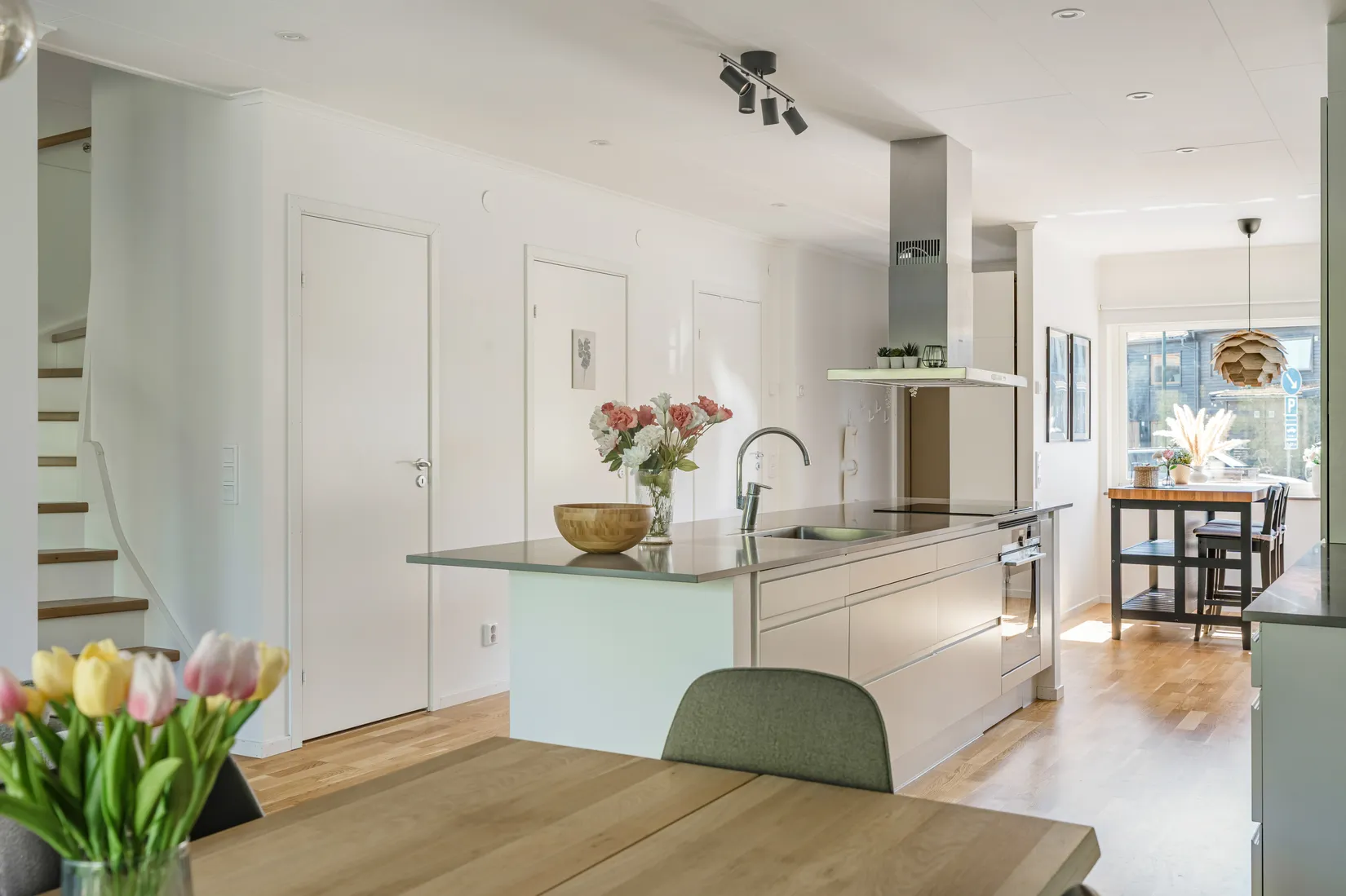 Radhus, Arningetorpsvägen 57, Hägerneholm, Täby