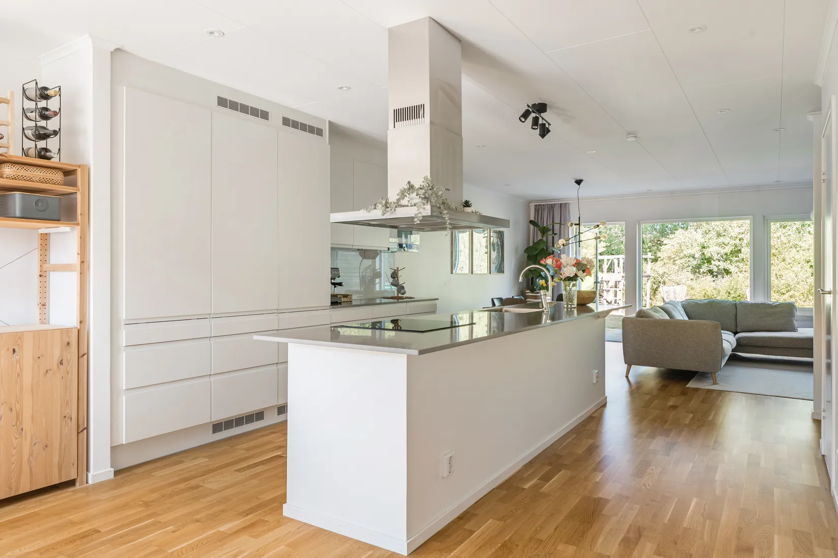 Radhus, Arningetorpsvägen 57, Hägerneholm, Täby