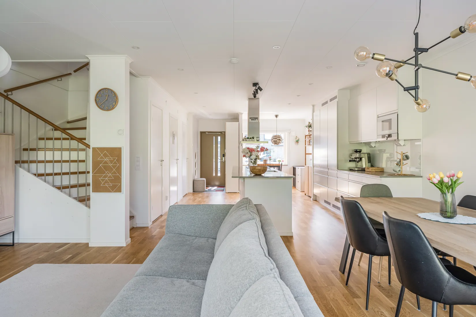 Radhus, Arningetorpsvägen 57, Hägerneholm, Täby