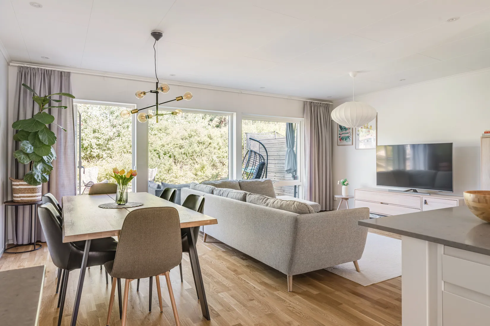 Radhus, Arningetorpsvägen 57, Hägerneholm, Täby