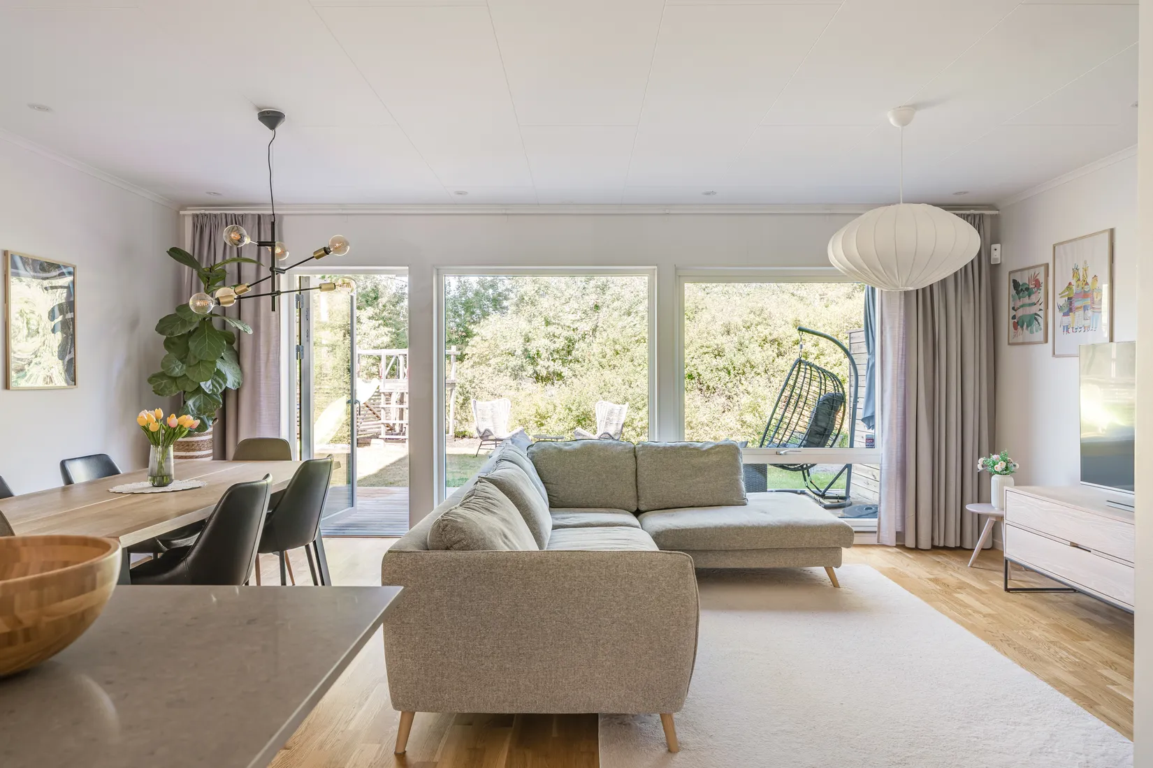 Radhus, Arningetorpsvägen 57, Hägerneholm, Täby