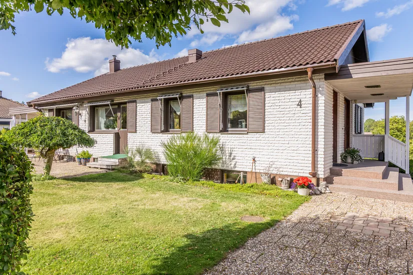 Villa, Ollonborrvägen 4, Övre Öxnehaga, Jönköping