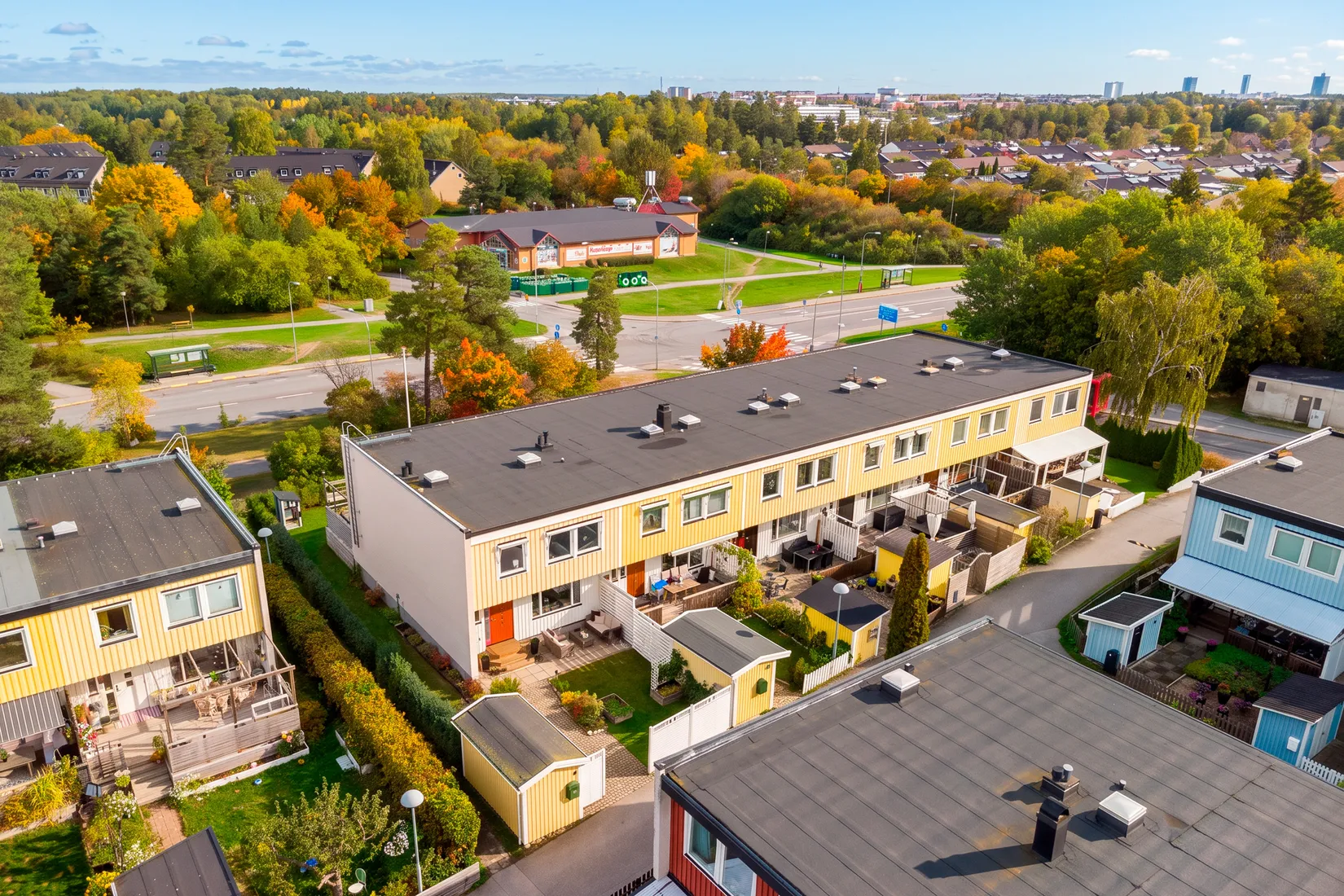 Radhus, Ängsullsvägen 48, Kälvesta, Stockholm