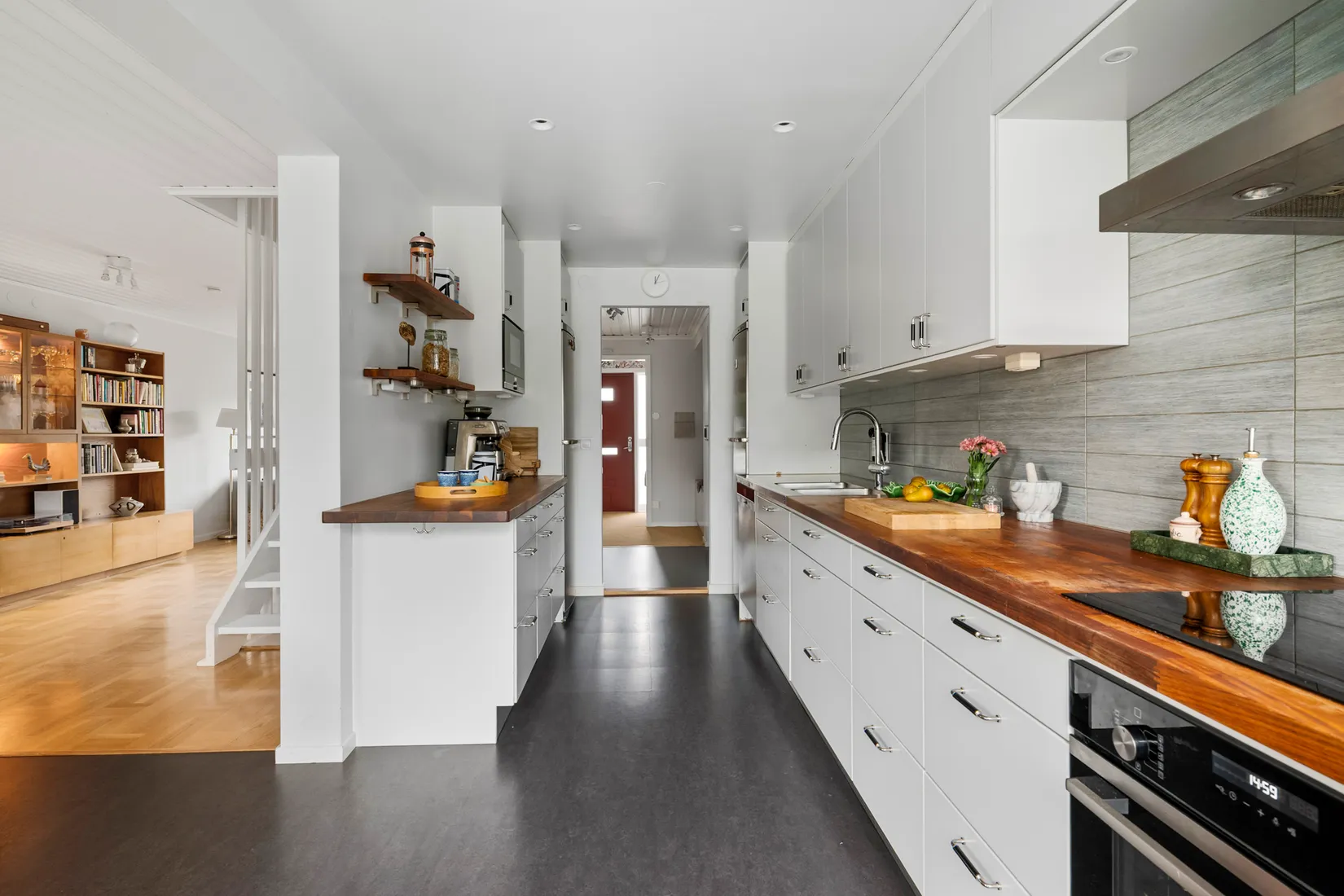 Radhus, Ängsullsvägen 48, Kälvesta, Stockholm