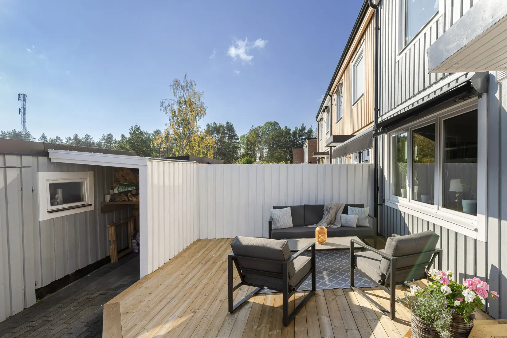 Radhus, Vallbyvägen 52A, Strängnäs