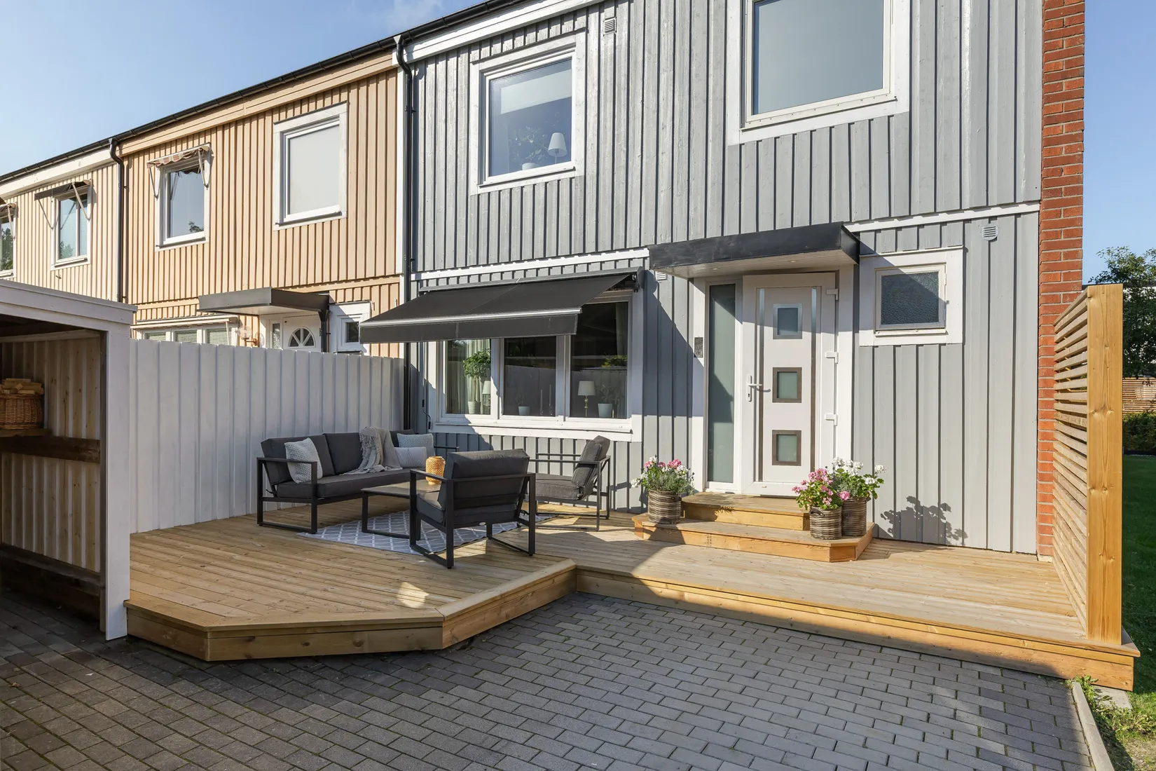 Radhus, Vallbyvägen 52A, Strängnäs