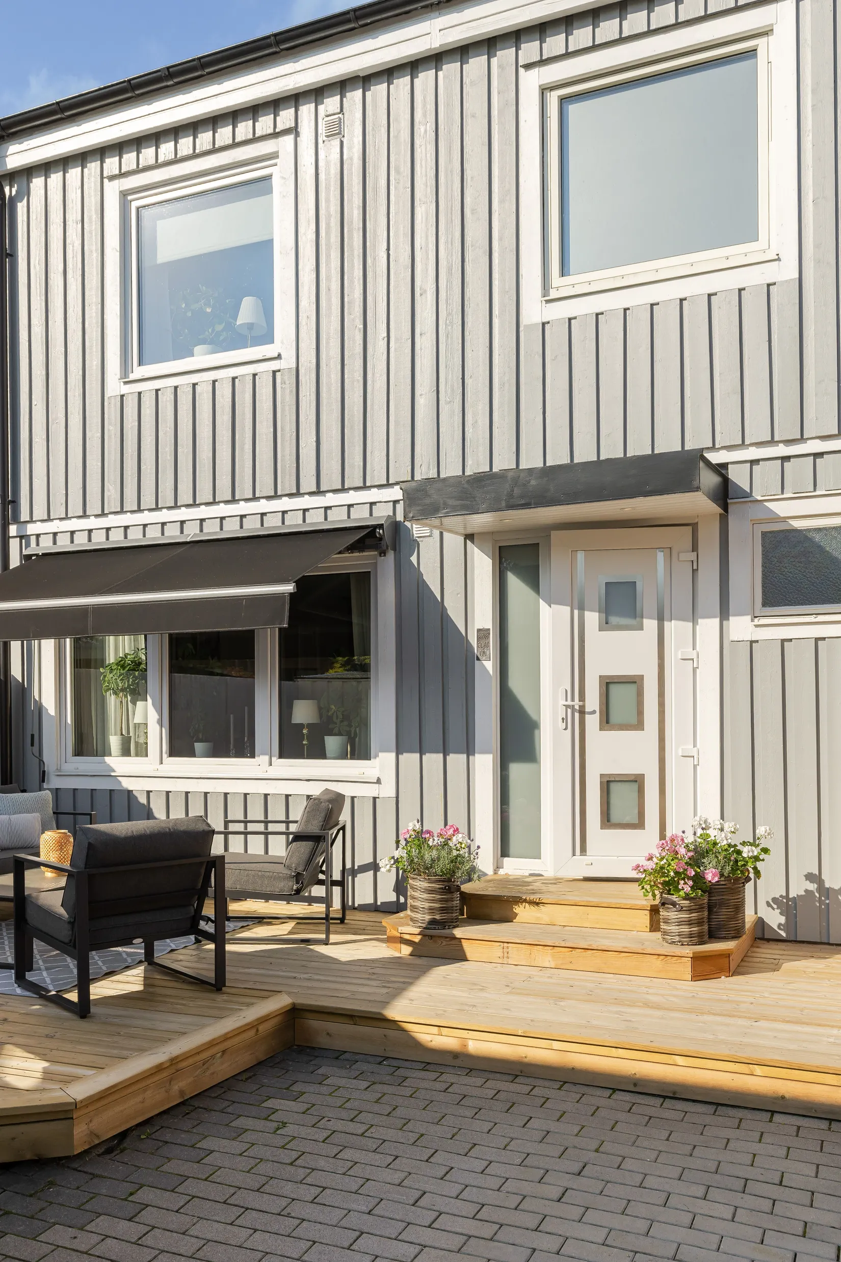 Radhus, Vallbyvägen 52A, Strängnäs