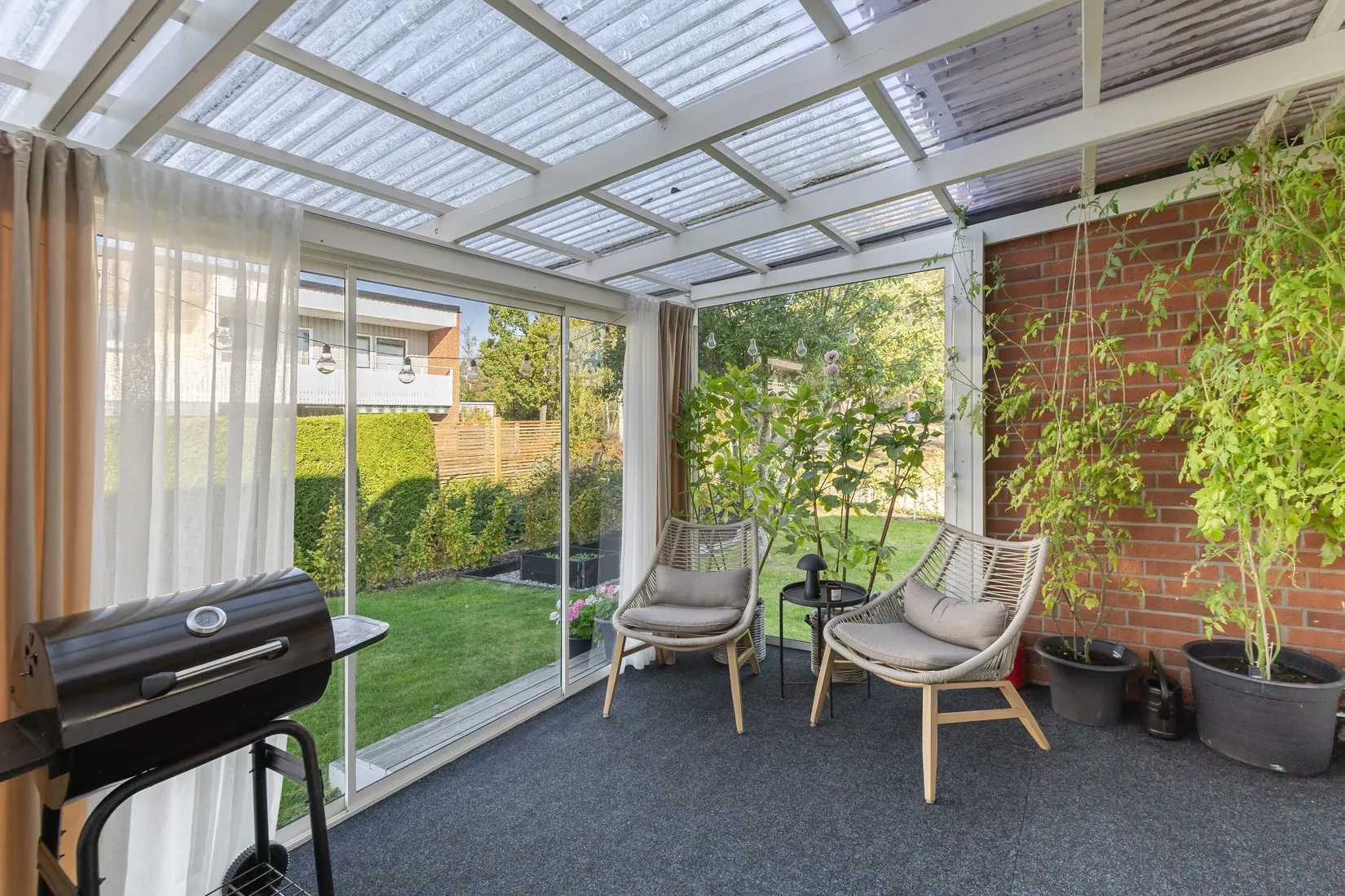 Radhus, Vallbyvägen 52A, Strängnäs