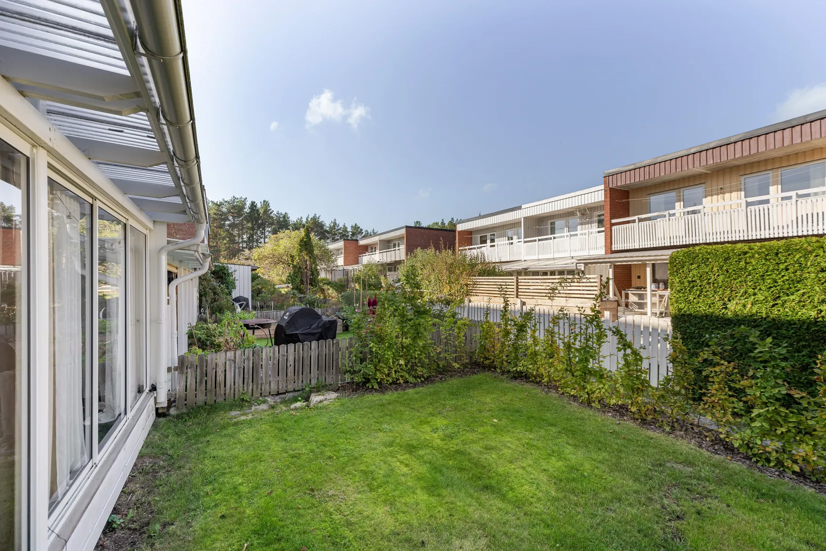 Radhus, Vallbyvägen 52A, Strängnäs
