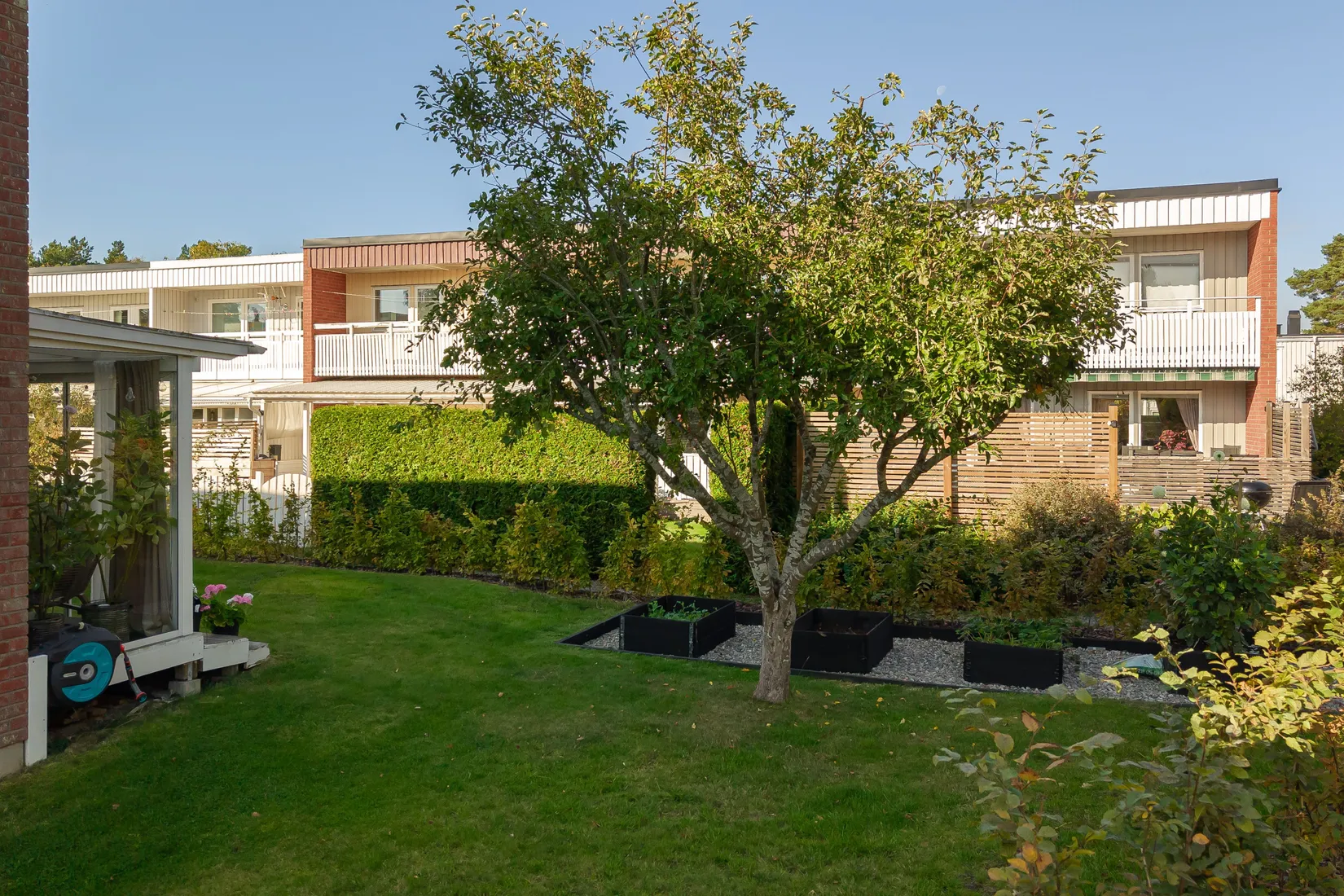 Radhus, Vallbyvägen 52A, Strängnäs