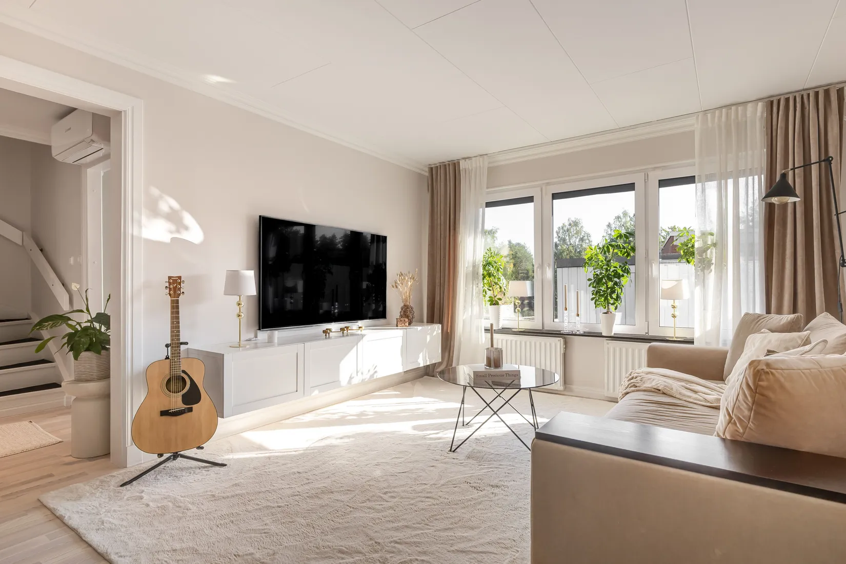Radhus, Vallbyvägen 52A, Strängnäs