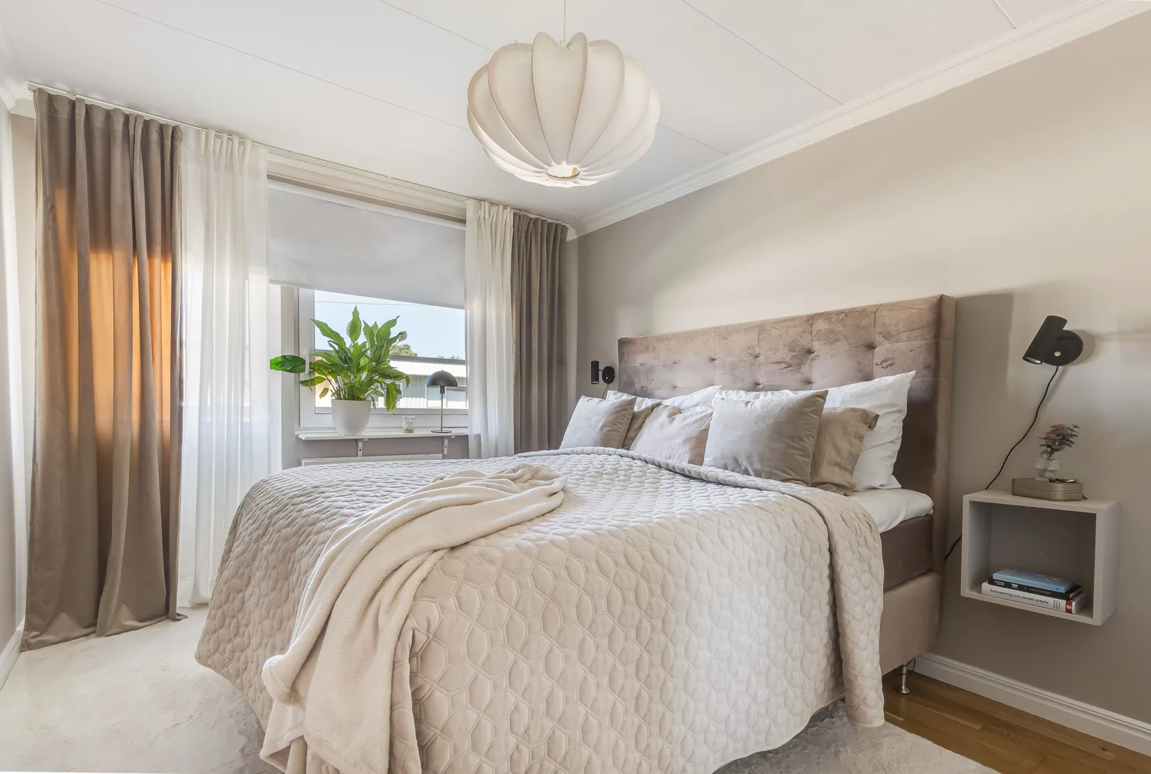 Radhus, Vallbyvägen 52A, Strängnäs