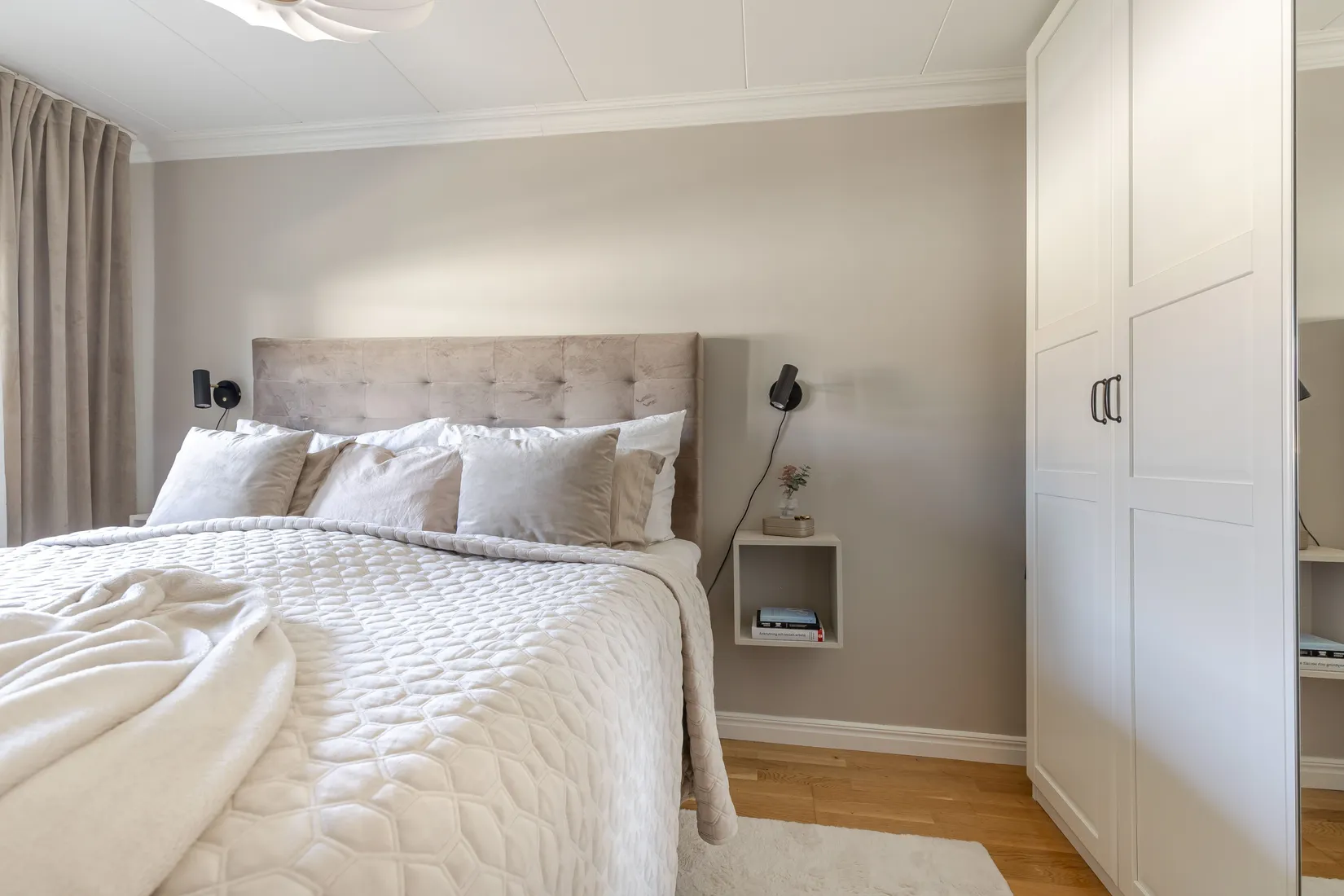 Radhus, Vallbyvägen 52A, Strängnäs