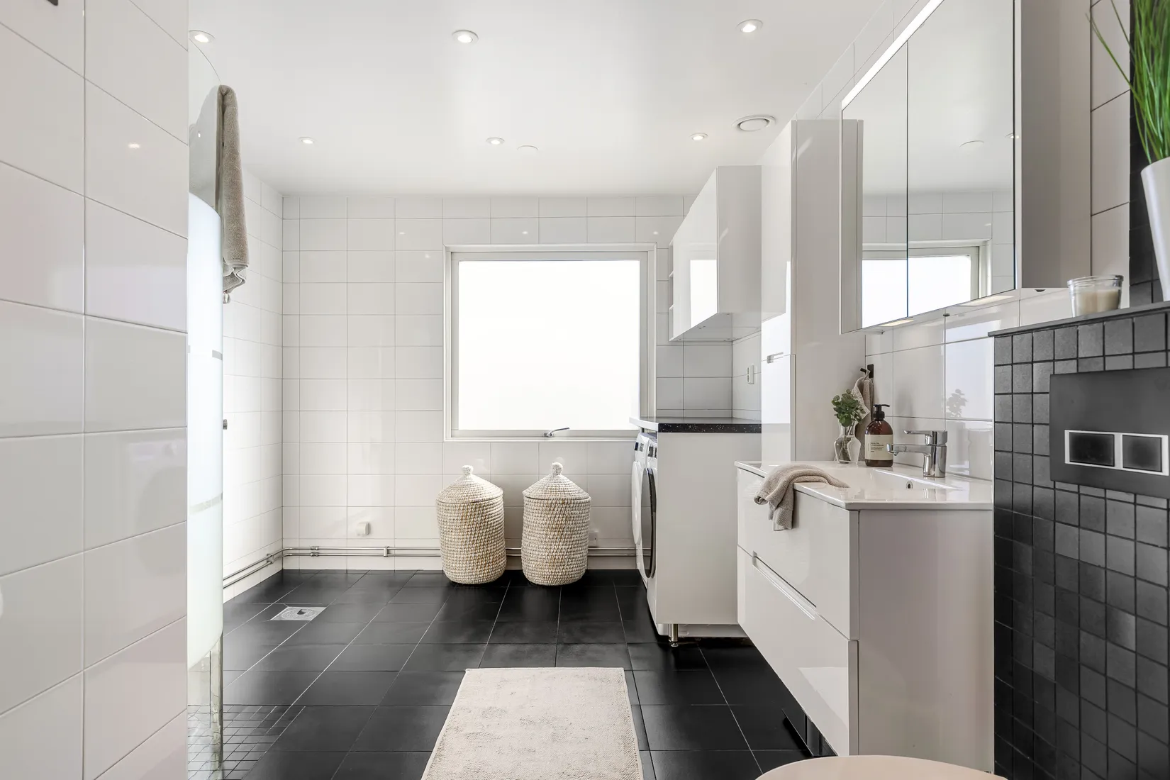 Radhus, Vallbyvägen 52A, Strängnäs