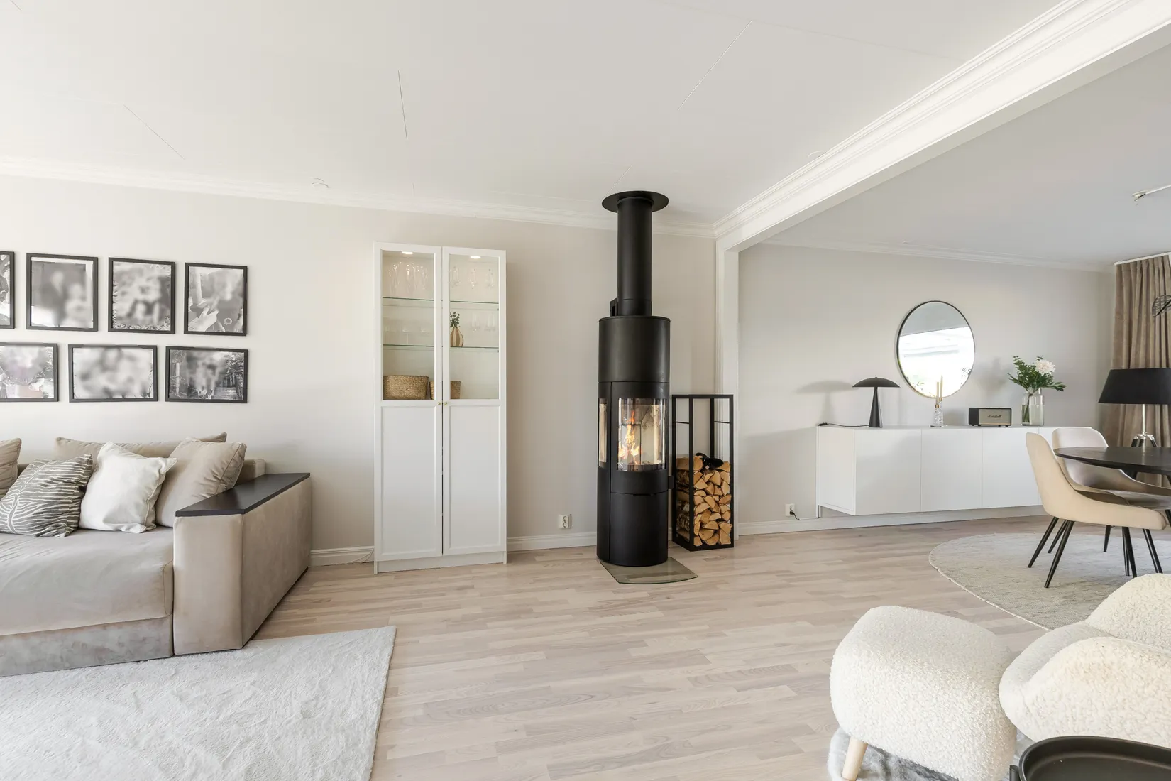 Radhus, Vallbyvägen 52A, Strängnäs