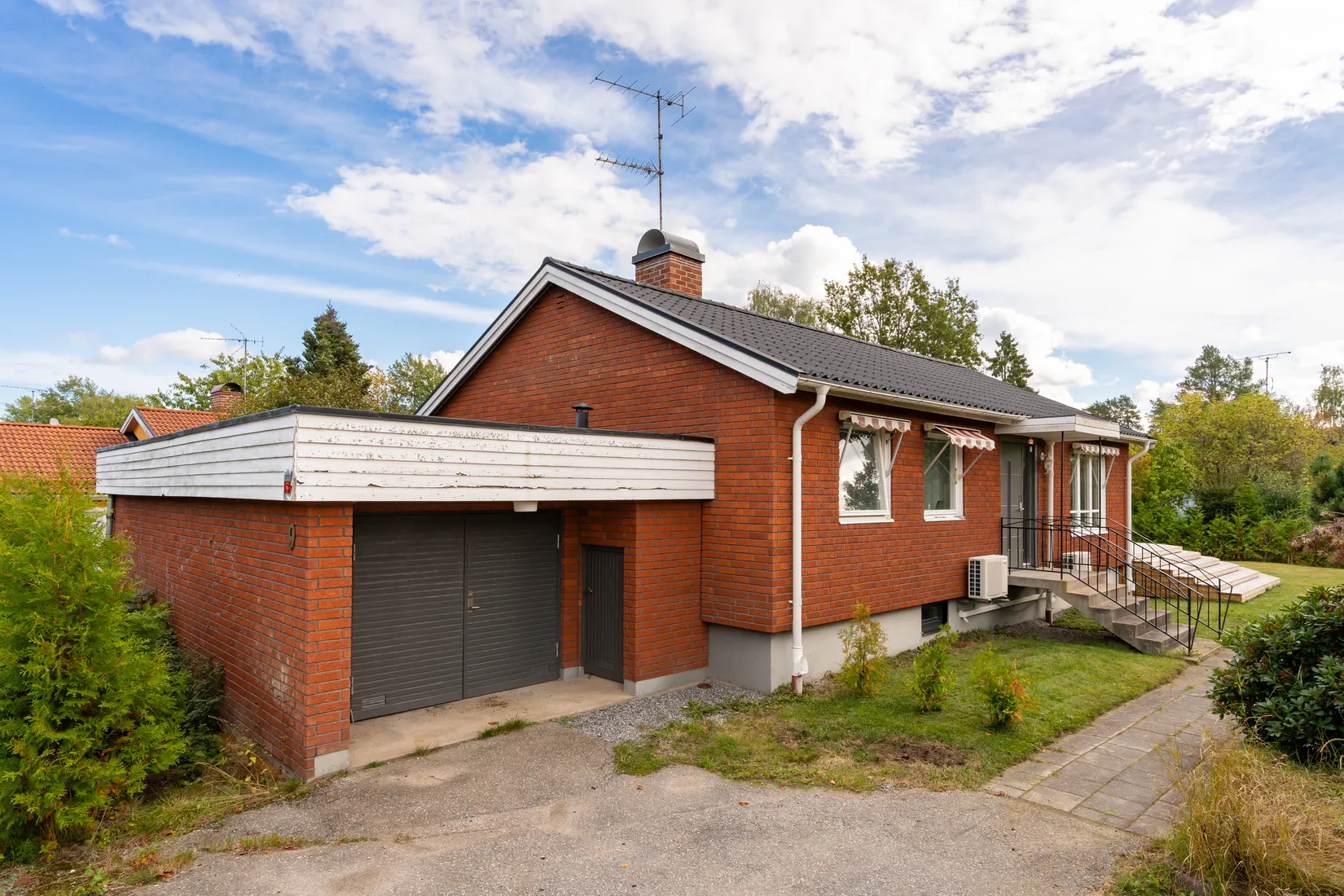 Villa, Edevägen 9, Skogstorp, Eskilstuna
