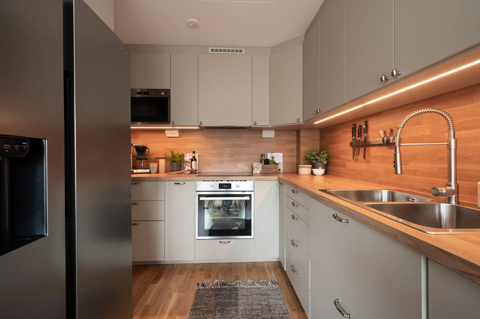 Radhus, Slåttervägen 4E, Segeltorp, Huddinge