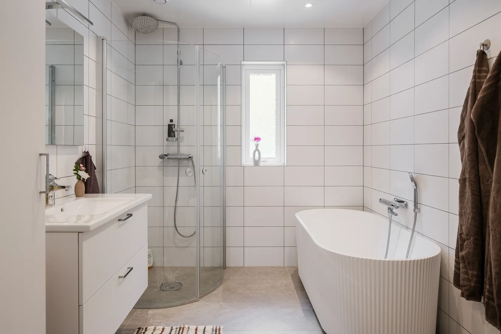 Villa, Klockarbolsvägen 13, Örslösa, Lidköping